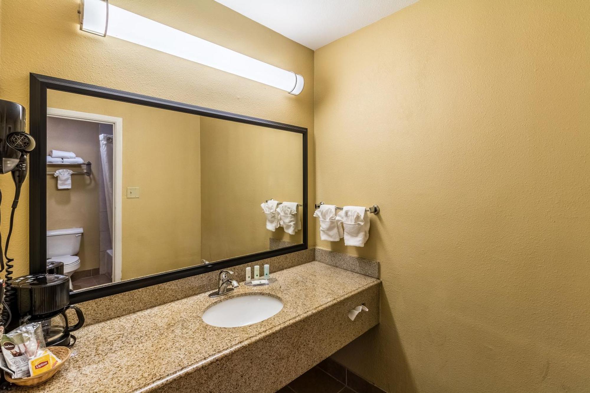 Quality Inn Corsicana Exterior foto